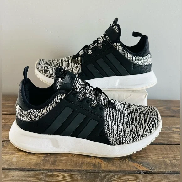 adidas gazelle silver green womens Adidas Ultra Boost 1.0 Oreo  STREETSTEALZ